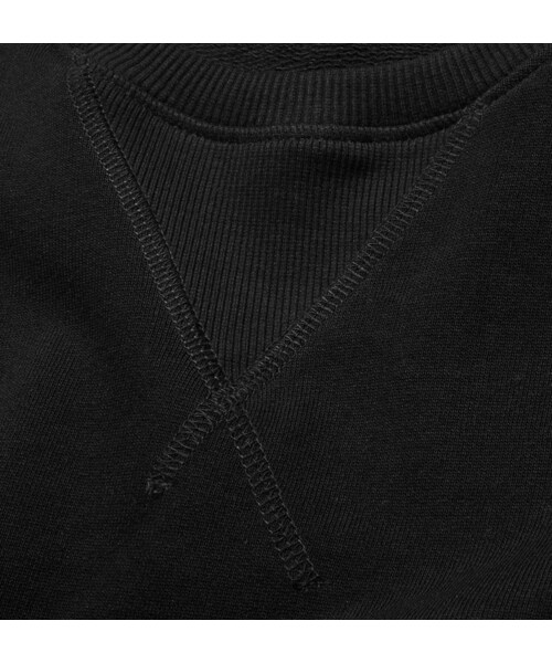 Nudie Jeans(ヌーディージーンズ)の「Nudie Jeans Fairtrade Organic Cotton-Jersey Sweatshirt(スウェット・メンズ・Black・XXL/S/L/M/XL)」の2枚目の写真