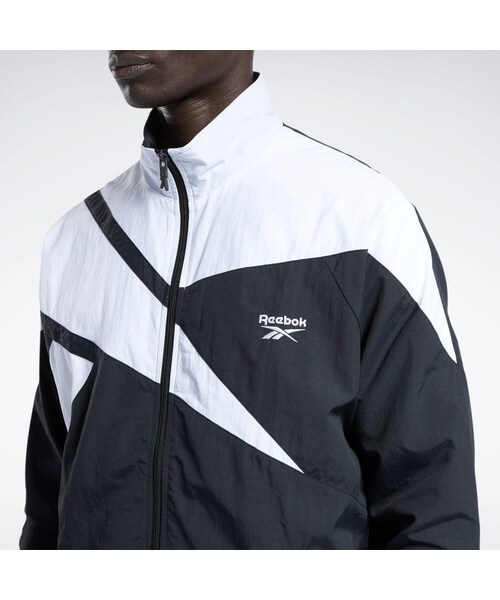 Reebok（リーボック）の「クラシックス ベクター トラック ジャケット / Classics Vector Track Jacket（ジャケット/アウター・ベクターネイビー(H54456)/エッセンシャルブルー(H54457)/ナイトブラック(HB5972)）」の21枚目の写真