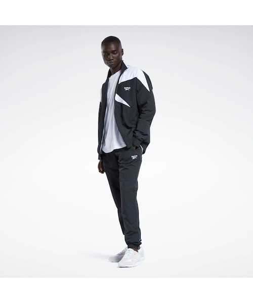 Reebok（リーボック）の「クラシックス ベクター トラック ジャケット / Classics Vector Track Jacket（ジャケット/アウター・ベクターネイビー(H54456)/エッセンシャルブルー(H54457)/ナイトブラック(HB5972)）」の17枚目の写真