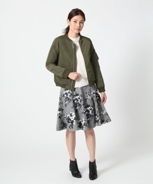 A part by(アパートバイ)の「タフタ/MA-1(ジャケット/アウター・レディース・ブラック/カーキ・M/L)」の3枚目の写真