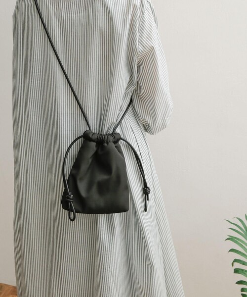 URBAN RESEARCH DOORS（アーバンリサーチドアーズ）の「クッションショルダーバッグ（その他・レディース・L/OLIVE/GREGE/BLACK・one）」の8枚目の写真