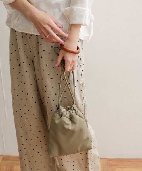 URBAN RESEARCH DOORS（アーバンリサーチドアーズ）の「クッションショルダーバッグ（その他・レディース・L/OLIVE/GREGE/BLACK・one）」の7枚目の写真