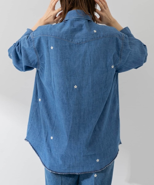Wrangler(ラングラー)の「Wrangler RIGHT HAND SHIRT DENIM(その他・レディース・インディゴ・S)」の4枚目の写真