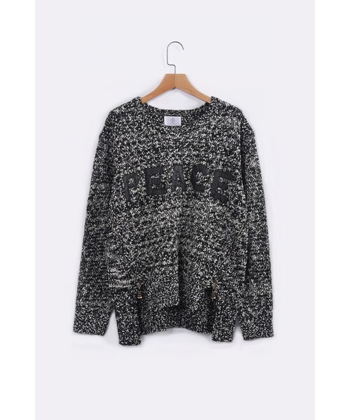 ORENDA（オレンダ）の「俐落線條字母側拉鍊混色毛衣（トップス・レディース・杏色/黑・F）」の2枚目の写真