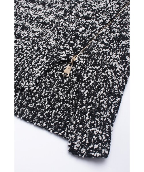 ORENDA（オレンダ）の「俐落線條字母側拉鍊混色毛衣（トップス・レディース・杏色/黑・F）」の6枚目の写真