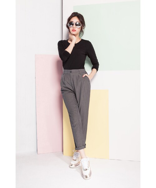 ORENDA(オレンダ)の「英倫風格直條紋鬆緊老爺褲(パンツ・レディース・灰/黑・S/M/L)」の5枚目の写真