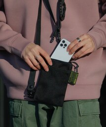 DISCOAT（ディスコート）の「【WEEKEND(ER)】 CONNECT SMART PHONE SACK（ショルダーバッグ）」