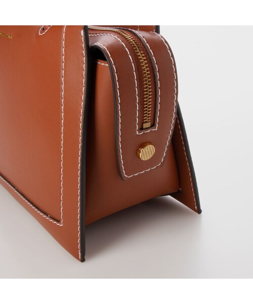 Charles & Keith ブロンテ ダブルハンドルショルダーバッグ CHARLES & KEITH（チャールズ & キース）の「ブロンテ ダブル