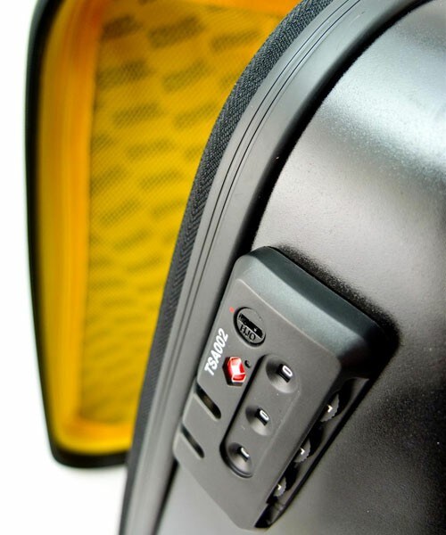 CRASH BAGGAGE（クラッシュ バゲージ）の「CRASH BAGGAGE キャビン 4輪（バッグ・その他）」の8枚目の写真