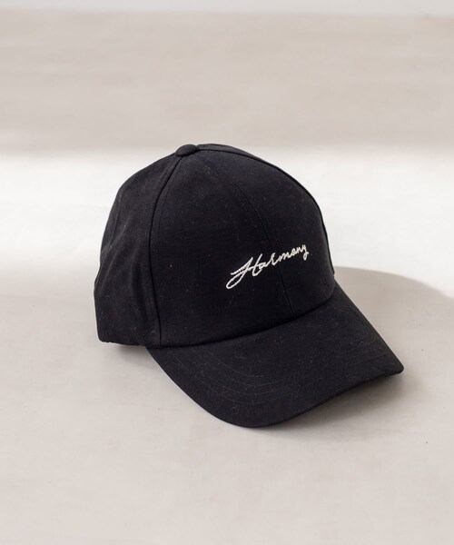 OLIVE des OLIVE（オリーブデオリーブ）の「ロゴ刺繍入りキャップ（ハット・レディース・ホワイト/ブラック/ベージュ・FREE）」の3枚目の写真