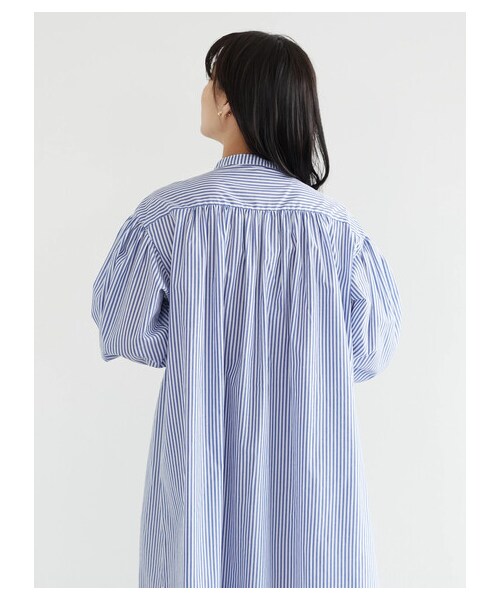 Green　Parks（グリーンパークス）の「・ELENCARE DUE ストライプシャツワンピース（ワンピース/ドレス・ブラック/ベージュ/グリーン/ブルー・F）」の7枚目の写真