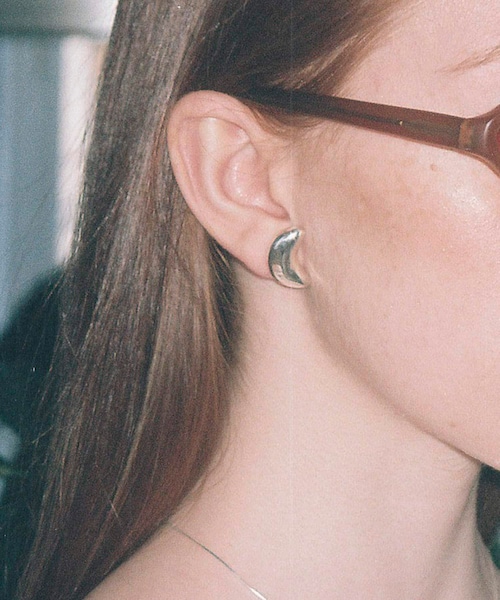 Le Chic Radical Half Moon Stud Earrings