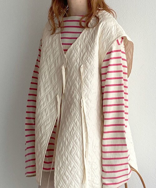 w closet(ダブルクローゼット)の「★先行予約★前リボンVネックキルティングベスト【4月上旬入荷】(ジャケット/アウター・レディース・アイボリー/ピンク/イエロー・FREE)」の10枚目の写真