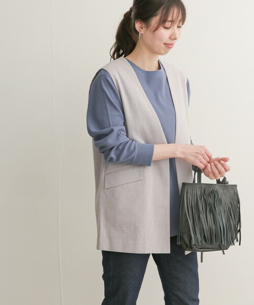 URBAN RESEARCH DOORS（アーバンリサーチドアーズ）の「コットンノーカラーベスト（その他・レディース・GRAY/BEIGE・1）」の8枚目の写真