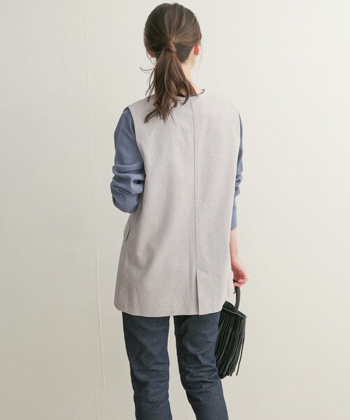 URBAN RESEARCH DOORS（アーバンリサーチドアーズ）の「コットンノーカラーベスト（その他・レディース・GRAY/BEIGE・1）」の7枚目の写真