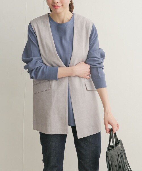 URBAN RESEARCH DOORS（アーバンリサーチドアーズ）の「コットンノーカラーベスト（その他・レディース・GRAY/BEIGE・1）」の3枚目の写真