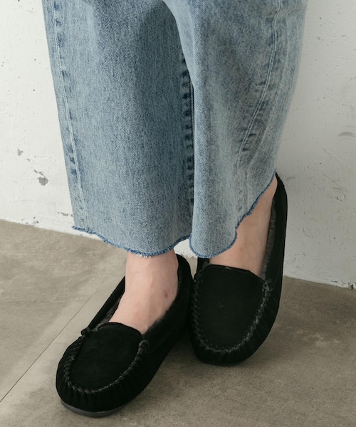 Minnetonka(ミネトンカ)の「MINNETONKA KAY VENETIAN∴(その他・レディース・CHARCOAL/BLACK/CINNAMON・6/7/8)」の2枚目の写真