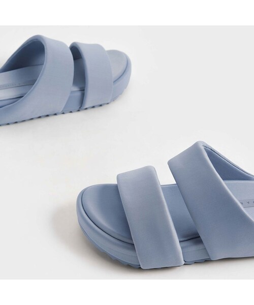 CHARLES & KEITH(チャールズ & キース)の「【2022 SPRING 新作】リサイクルポリエステル パデットスライドサンダル / Recycled Polyester Padded Slide Sandals (Li(その他・レディース・LightBlue・35/22.5cm/36/23cm/37/23.5cm/38/24.5cm/39/25cm/40/25.5cm)」の3枚目の写真