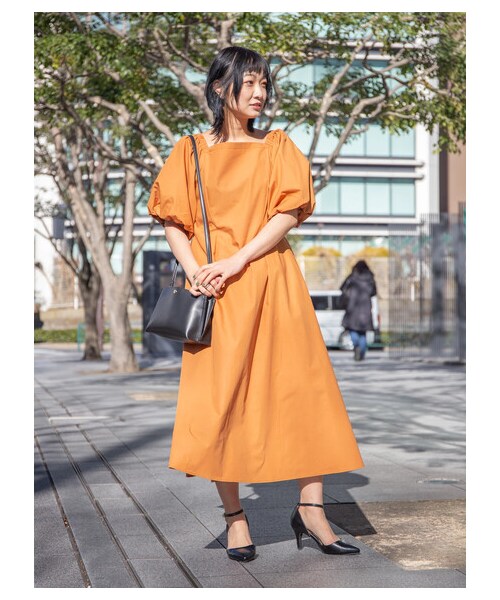 Green Parks(グリーンパークス)の「armonia.デザインショルダーワンピース(ワンピース/ドレス・ブラック/オレンジ/カーキ・F)」の15枚目の写真