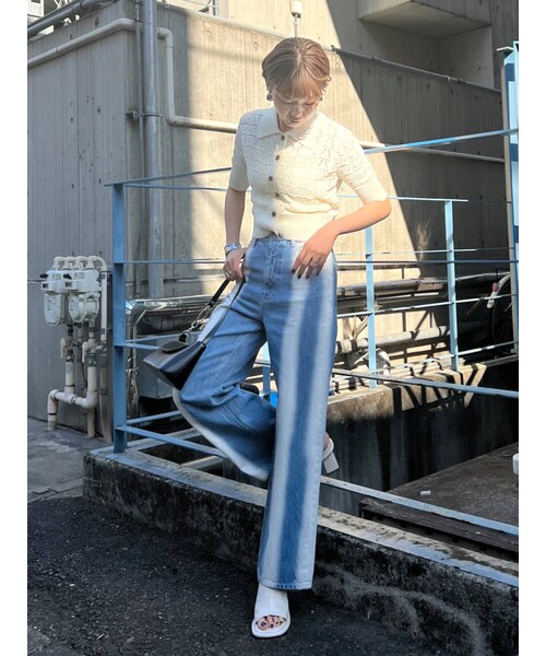 EMODA(エモダ)の「ストライプカラールーズジーンズ(デニムパンツ・ブルー/ブラック・S/M)」の5枚目の写真