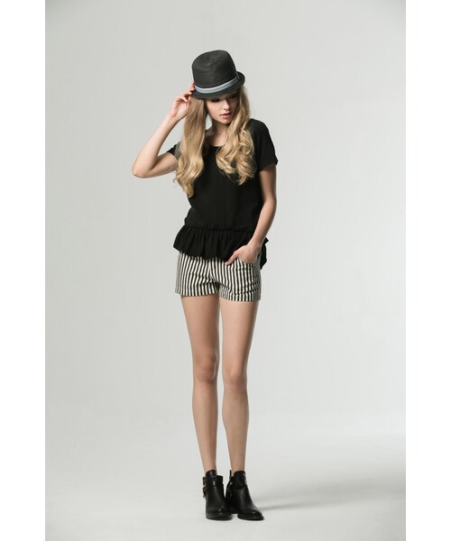 Life8（ライフエイト）の「英倫風簡約感直條紋短褲（パンツ・レディース・灰白條紋/黑白條紋・S/M/L/XL）」の10枚目の写真