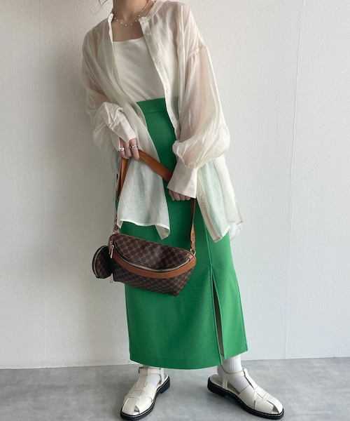 w closet(ダブルクローゼット)の「★先行予約★ミニポーチ付きボディバッグ【5月中旬入荷】(バッグ・レディース・ブラック/キャメル/ブルー・FREE)」の9枚目の写真