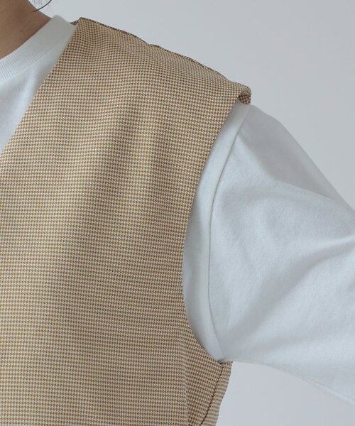 frames RAY CASSIN（フレームスレイカズン）の「ダブル釦ノーカラージレ セットアップ着用可（ジャケット/アウター・レディース・クロ/ベージュ/イエロー系/グリーン系・FREE）」の13枚目の写真