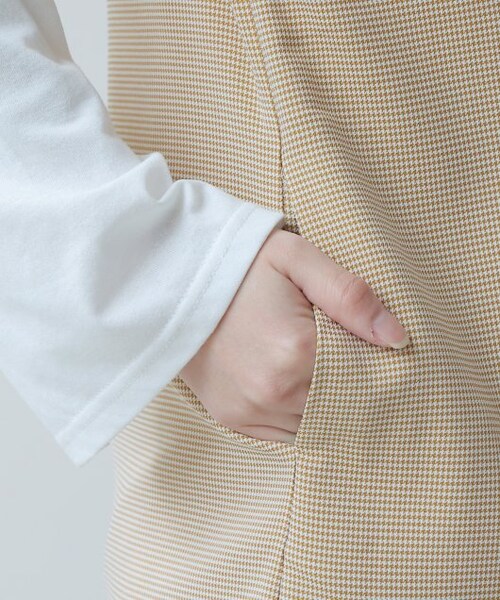 frames RAY CASSIN（フレームスレイカズン）の「ダブル釦ノーカラージレ セットアップ着用可（ジャケット/アウター・レディース・クロ/ベージュ/イエロー系/グリーン系・FREE）」の14枚目の写真