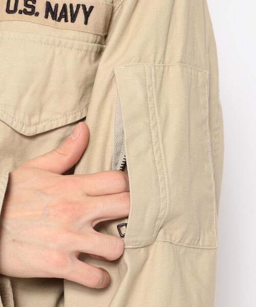 AVIREX(アヴィレックス)の「USN パッチ M-65 ジャケット/USN PATCH M-65 JACKET(ジャケット/アウター・メンズ・BLACK/BEIGE/OLIVE・M, L, XL, XXL)」の8枚目の写真