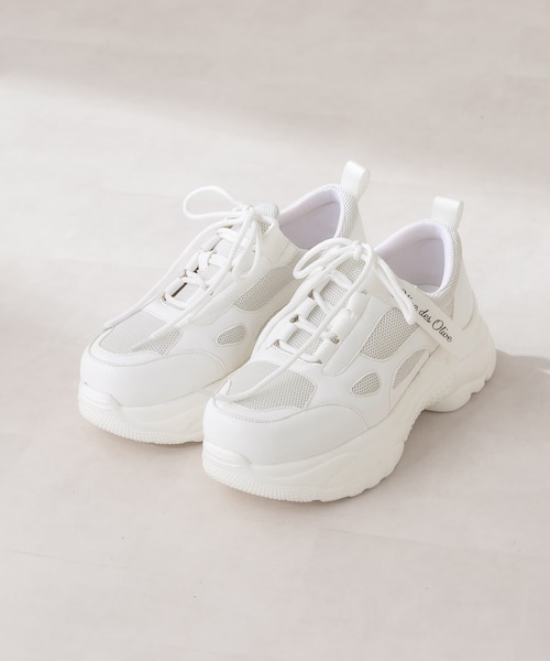 OLIVE des OLIVE（オリーブデオリーブ）の「タグ付きスニーカー（その他シューズ・レディース・ホワイト/ブラック・S/M/L）」の2枚目の写真