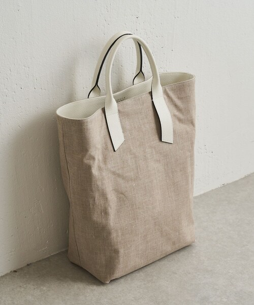 BEARDSLEY（ビアズリー）の「《予約・NOVIA》トートバッグ（トートバッグ・レディース・ホワイト/グリーン/パープル・FREE）」の2枚目の写真