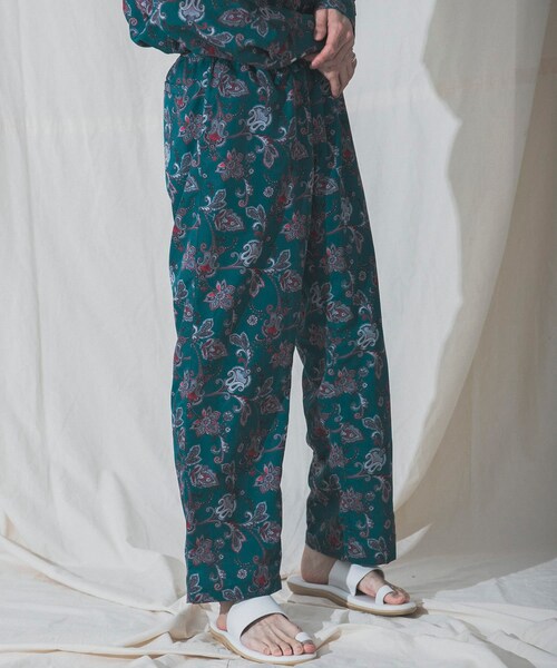 URBAN RESEARCH ID（アーバンリサーチ アイディー）の「URBAN RESEARCH iD PRINT EASY PANTS（その他・メンズ・マーブル/ペイズリー/エスニック・M/L）」の2枚目の写真