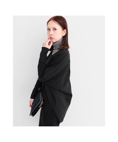 KBF（ケイビーエフ）の「WEB限定 EGGシルエットプルオーバー（トップス・レディース・BLACK/CHARCOAL/GRAY・one）」の15枚目の写真