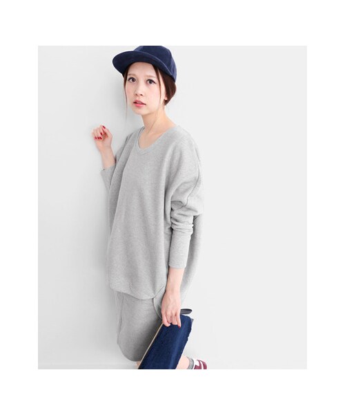 KBF（ケイビーエフ）の「WEB限定 EGGシルエットプルオーバー（トップス・レディース・BLACK/CHARCOAL/GRAY・one）」の20枚目の写真