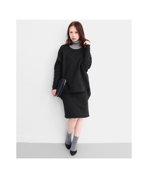 KBF（ケイビーエフ）の「WEB限定 EGGシルエットプルオーバー（トップス・レディース・BLACK/CHARCOAL/GRAY・one）」の13枚目の写真