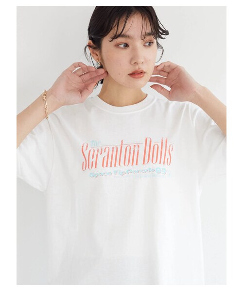Green Parks(グリーンパークス)の「■SCRANTON DOLLS フェスTEE(トップス・オフホワイト・F)」の1枚目の写真