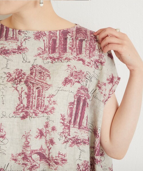 BEARDSLEY(ビアズリー)の「《LIVEでご紹介・予約》アンティークプリントブラウス(シャツ/ブラウス・レディース・ベージュ/グレー・F)」の1枚目の写真