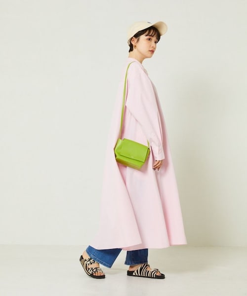 FREAK'S STORE（フリークスストア）の「マオカラーフレアシャツワンピース（ワンピース/ドレス・オフホワイト/ブラック/ピンク・FREE）」の2枚目の写真