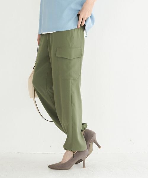 BAYFLOW(ベイフロー)の「カーゴパンツ(パンツ・レディース・アイボリー52/カーキ78/ネイビー88・2(S)/3(M))」の2枚目の写真