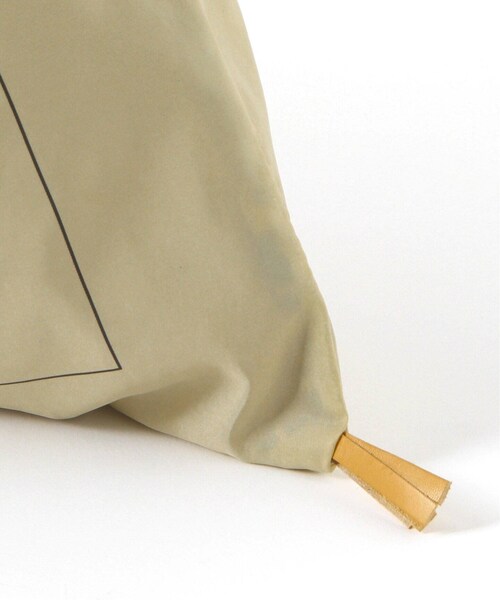 JOURNAL STANDARD relume（ジャーナルスタンダード　レリューム）の「別注キンチャクBAG SPECIAL：バッグ（バッグ・ベージュ/(027)/フリー/在庫あり）」の8枚目の写真
