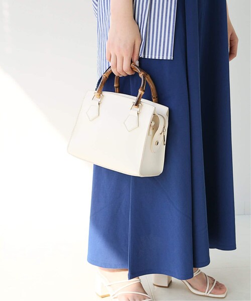 B.C STOCK(ベーセーストック)の「《予約》バンブーハンドルバッグ◆(バッグ・ブラック/(001)/フリー/在庫あり)」の2枚目の写真