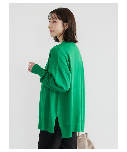 Green　Parks（グリーンパークス）の「洗える ミドル丈ニットカーデ（トップス・オフホワイト/グリーン/ネイビー・F）」の6枚目の写真