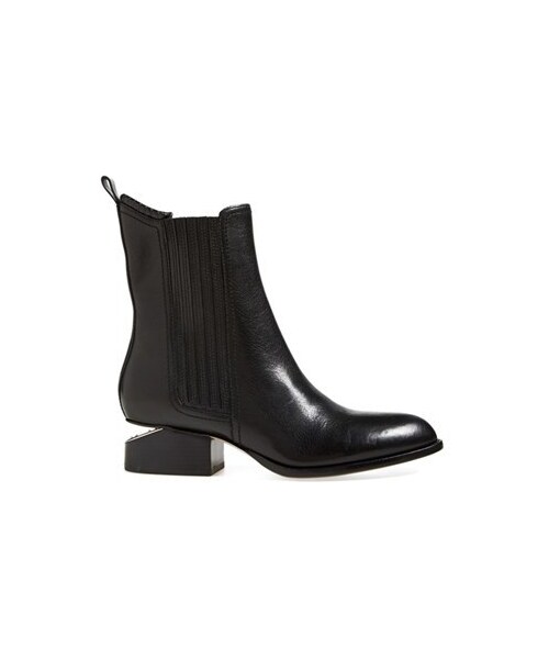 alexanderwang（アレキサンダーワン）の「Alexander Wang 'Anouck' Ankle Boot (Women)（ブーツ・レディース・Black・37.5 EU/35.5 EU/39.5 EU/36 EU/38 EU/36.5 EU/40 EU/37 EU/39 EU/40.5 EU/38.5 EU/35 EU/41 EU）」の3枚目の写真