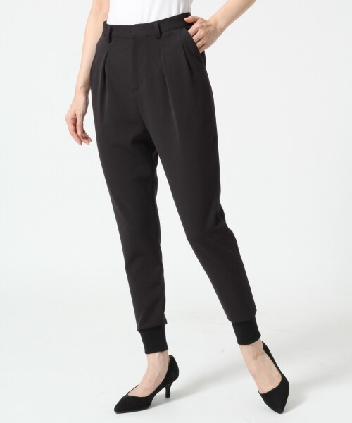 A part by(アパートバイ)の「TRPUスソリブスリムパンツ(パンツ・レディース・ブラック/グレー・M/L)」の1枚目の写真