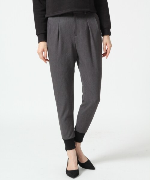 A part by(アパートバイ)の「TRPUスソリブスリムパンツ(パンツ・レディース・ブラック/グレー・M/L)」の2枚目の写真