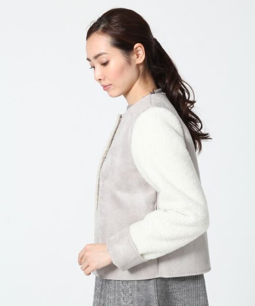 A part by（アパートバイ）の「Ｆムートンノーカラージャケット（ジャケット/アウター・レディース・ブラック/グレー・Ｍ/Ｌ）」の3枚目の写真