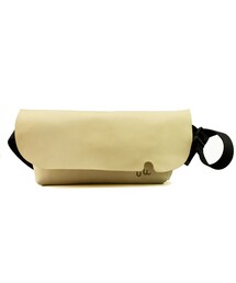 Uni&co.（ユニアンドコー）の「MESSENGER BAG (M)/NATURAL