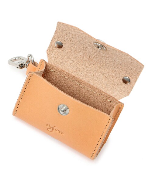 ajew（エジュー）の「ajew/エジュー/air pods Pro tote leather（アクセサリー・BLACK/BEIGE・00）」の4枚目の写真