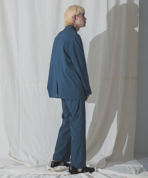 URBAN RESEARCH ID(アーバンリサーチ アイディー)の「URBAN RESEARCH iD平紋夏季飾帶雙排扣西裝外套(ジャケット/アウター・メンズ・藍色/象牙白/格紋・M/L)」の5枚目の写真