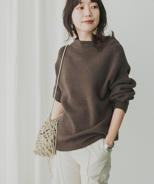 KBF+（ケービーエフプラス）の「KBF+ 片畦ボトルネックニット∴（その他・レディース・PURPLE/D.BROWN/IVORY・one）」の2枚目の写真